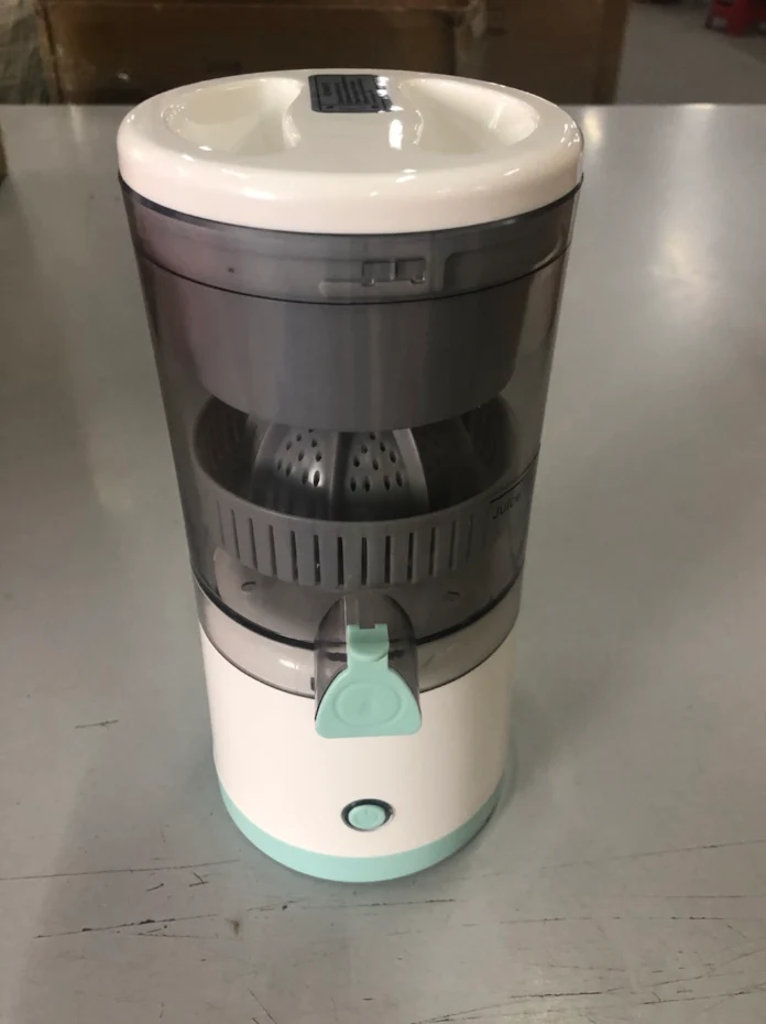 Portable USB Mini Electric Juice Extractors Rechargeable Blender