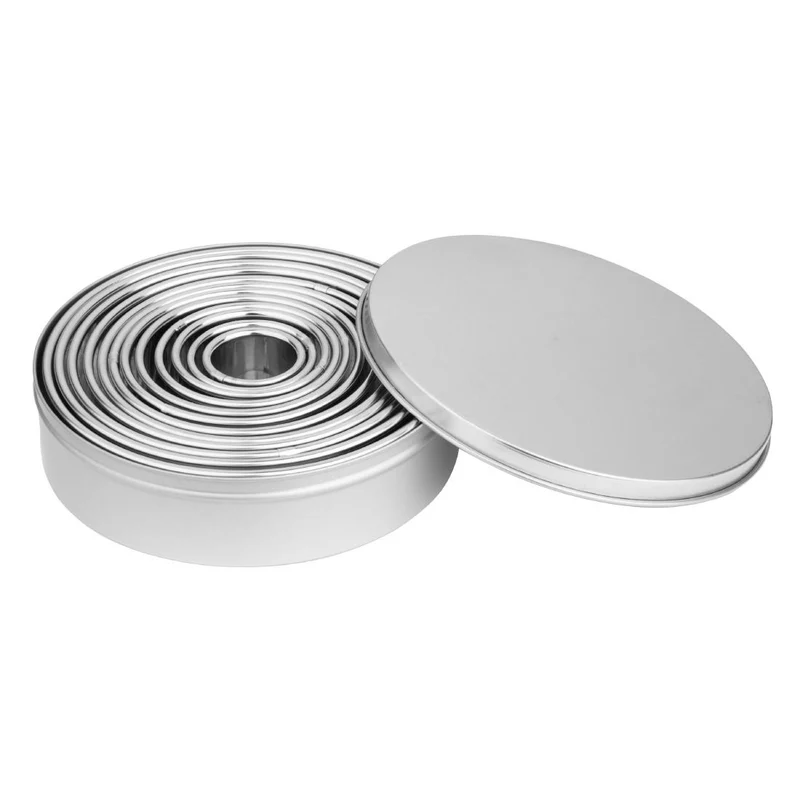 lot de 12 emporte-pièces ronds lisses en inox Vogue