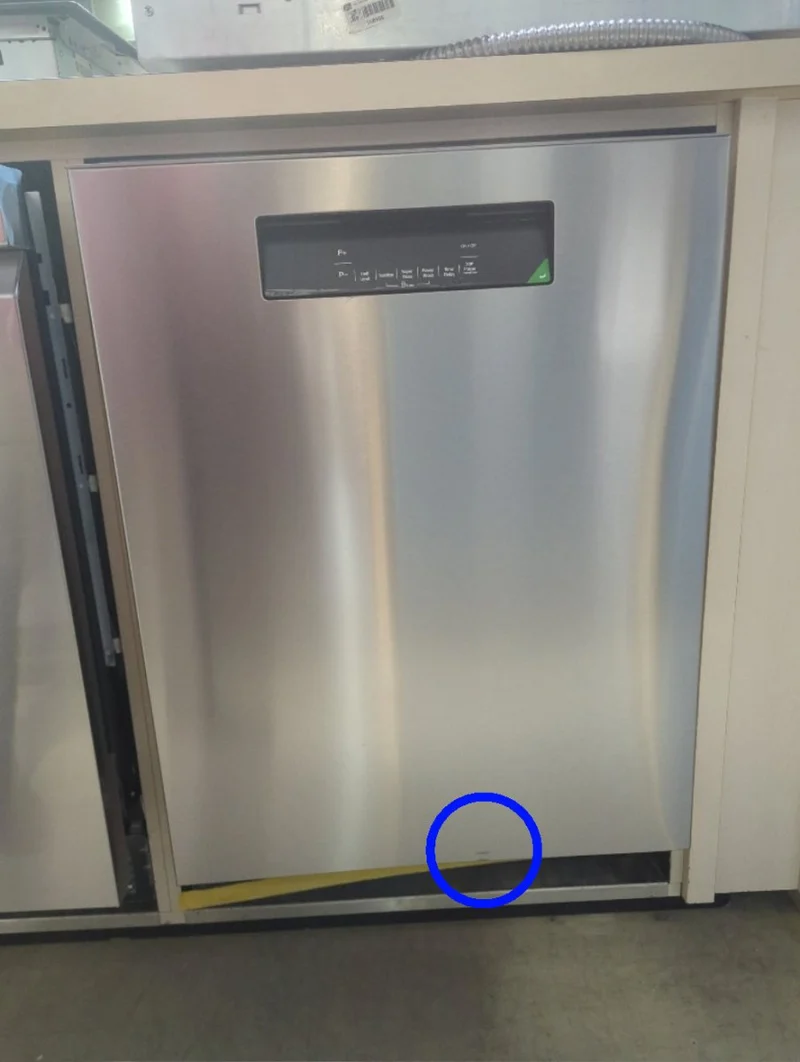 DWT52800SSIH - DISHWASHERS - Blomberg - Front Controls - Stainless Steel - Open Box