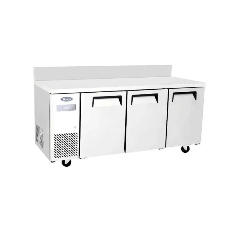 Table réfrigérée négative avec dosseret 3 portes 470L