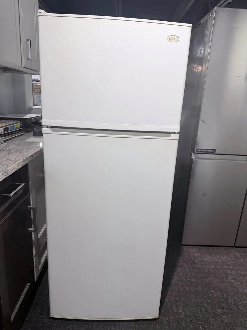 Réfrigérateur 24po Blanc | SR-1031W - Sanyo *** USAGÉ ***